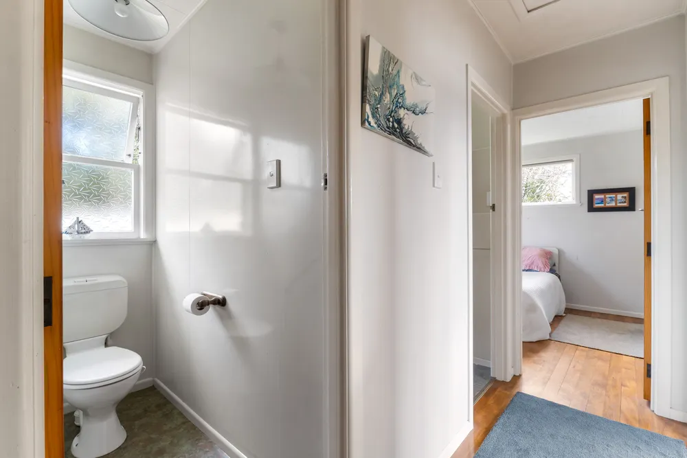 Photos of 40 Fergusson Drive