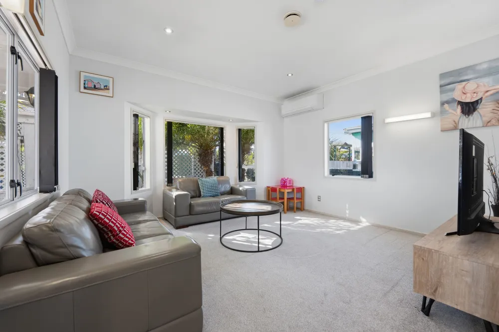Photos of 33 View Road