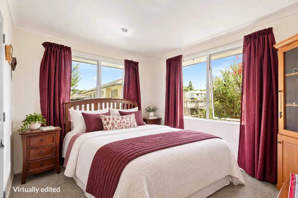 Photos of 34 Lochiel Place