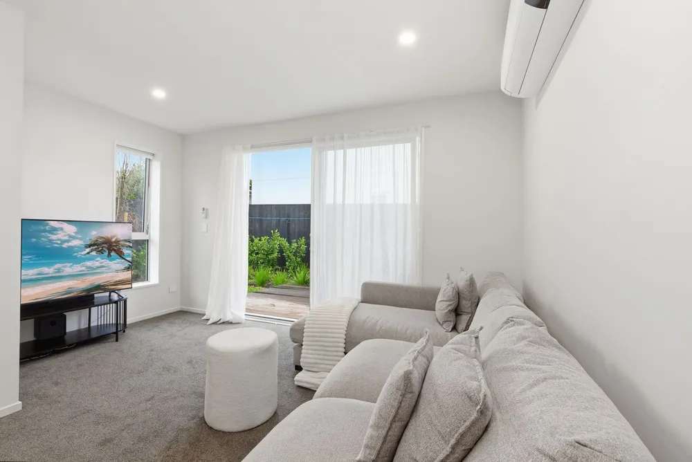 Photos of 89C Ridge Street
