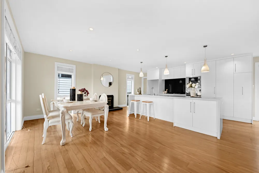 Photos of 60 Blockhouse Bay Road