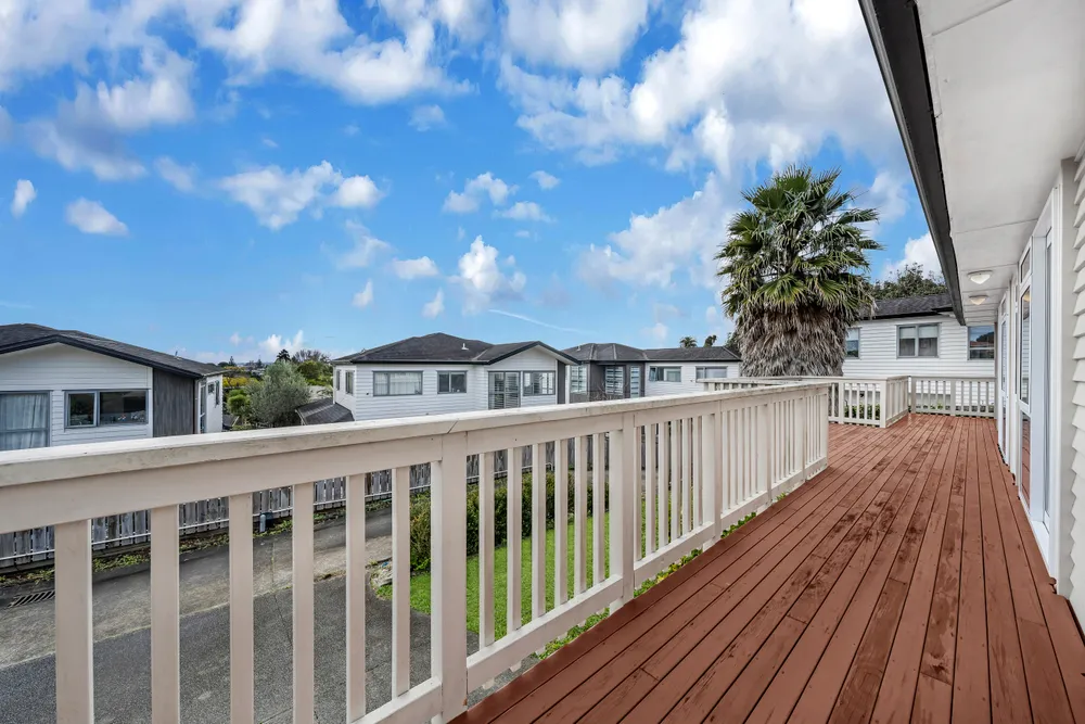 Photos of 60 Blockhouse Bay Road