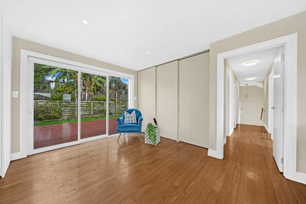 Photos of 60 Blockhouse Bay Road
