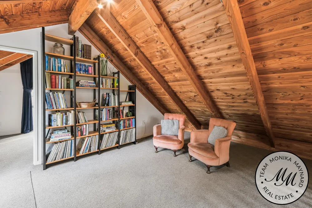 Photos of 10 Kingsclere Place