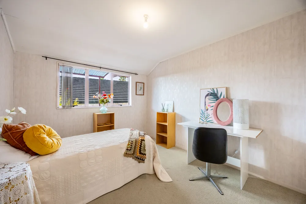 Photos of 12 Kerlin Crescent