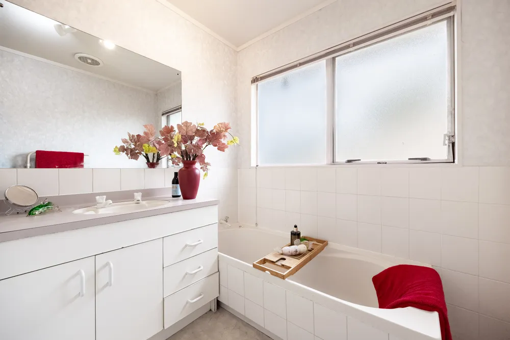 Photos of 12 Kerlin Crescent