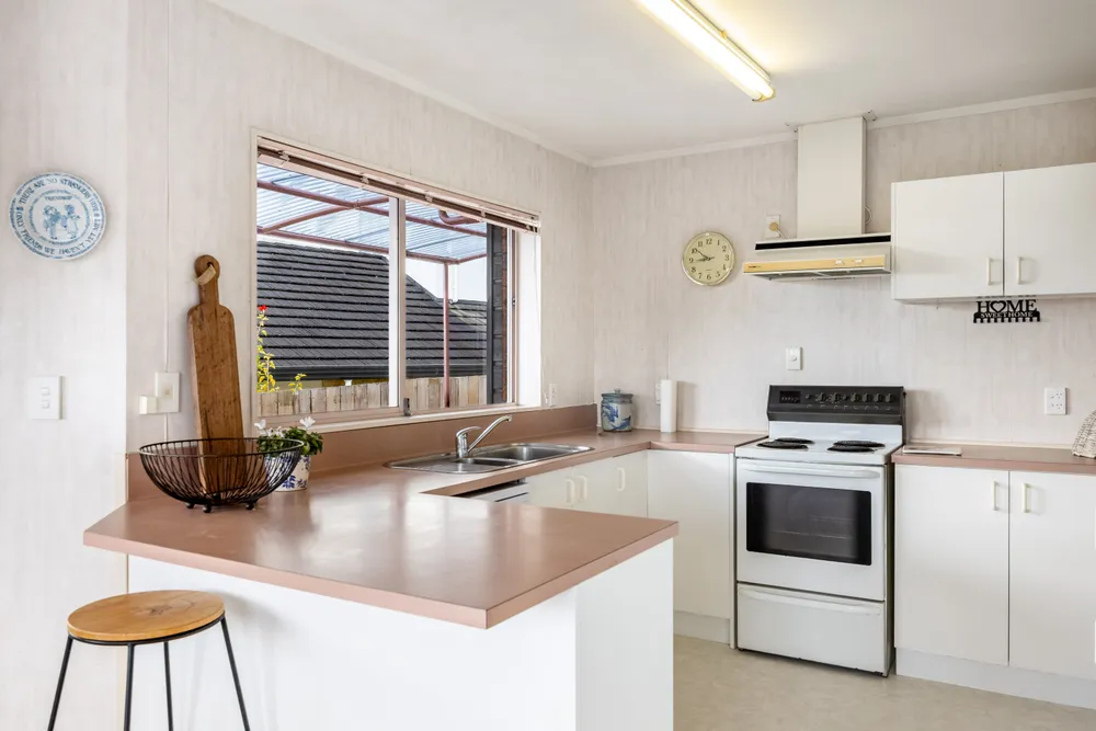 Photos of 12 Kerlin Crescent
