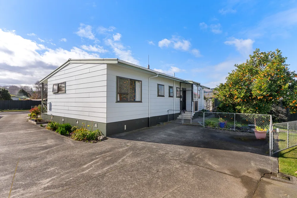 Photos of 16 Riperata Street