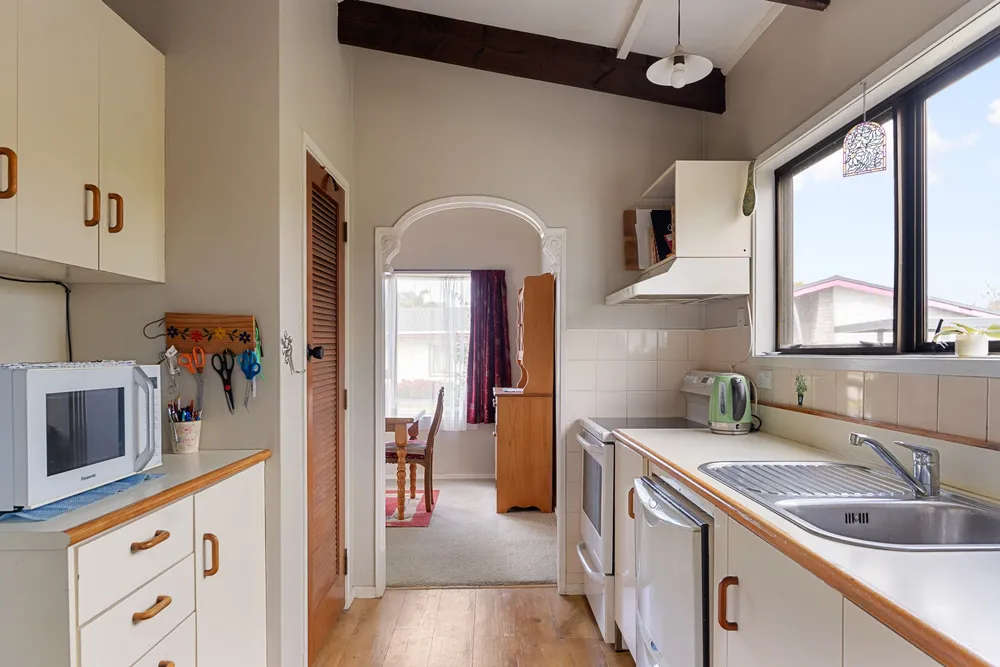 Photos of 16 Riperata Street