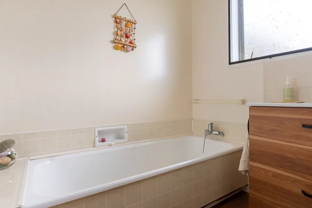 Photos of 16 Riperata Street