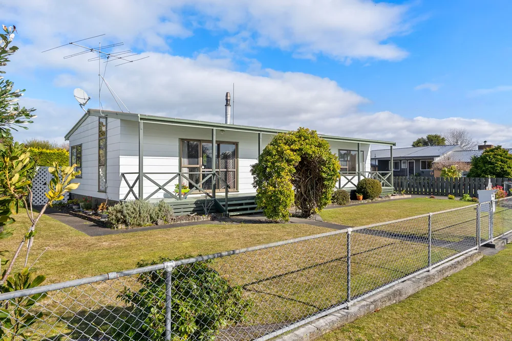Photos of 16 Riperata Street