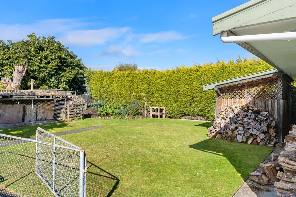 Photos of 16 Riperata Street