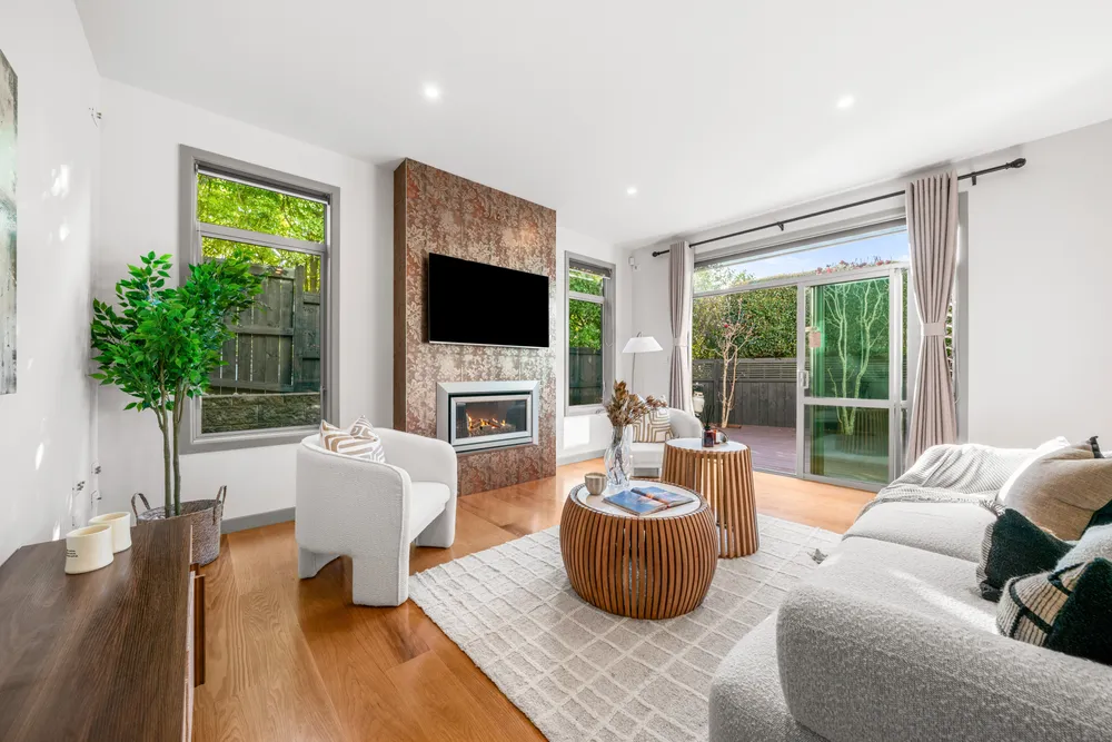 Photos of 4C Waiatarua Road