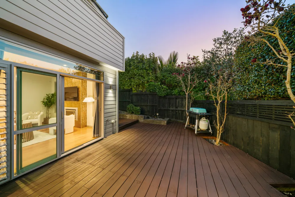 Photos of 4C Waiatarua Road