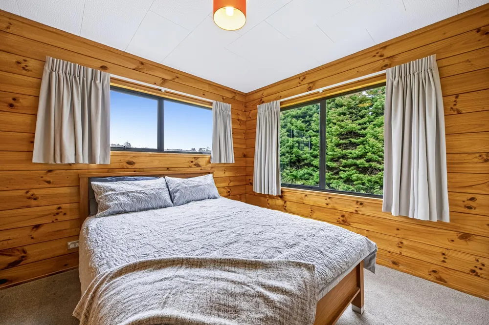 Photos of 438 Blackbridge Road