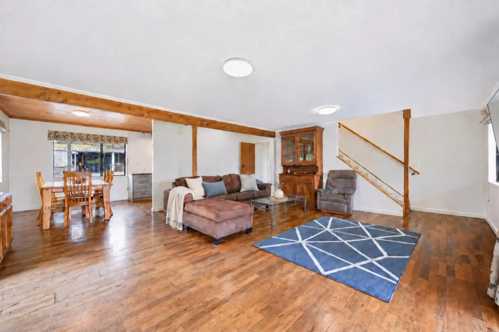 Photos of 438 Blackbridge Road