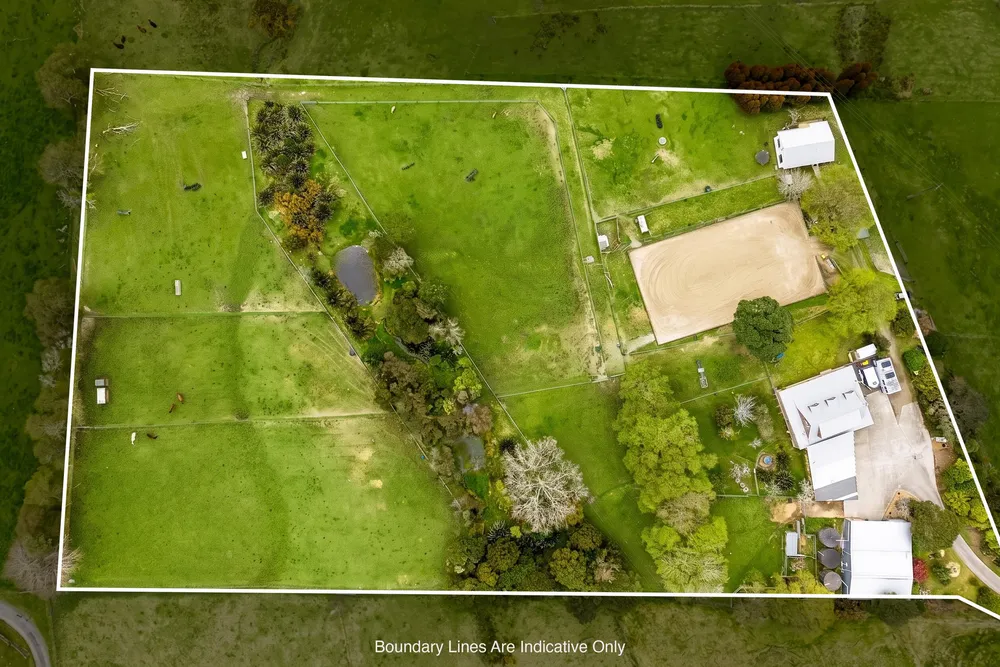 Photos of 438 Blackbridge Road