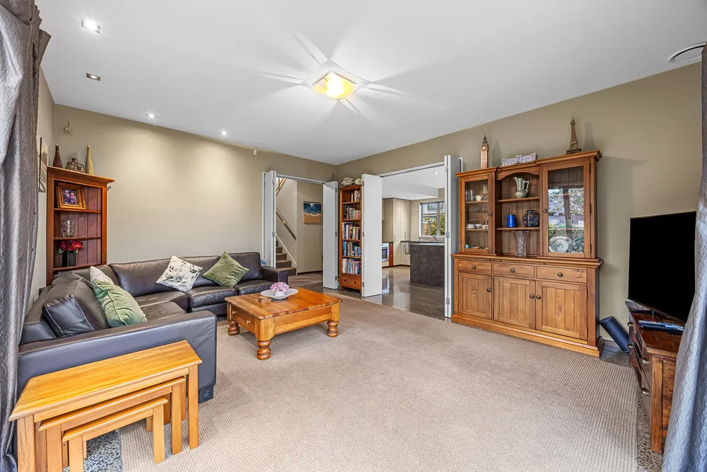 Photos of 204a Springfield Road