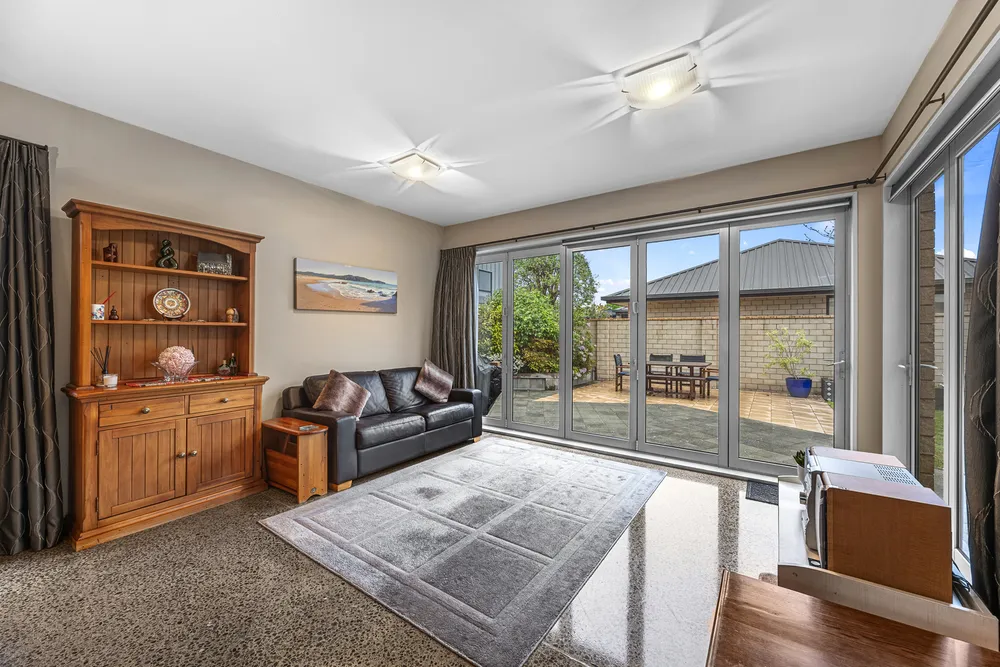 Photos of 204a Springfield Road