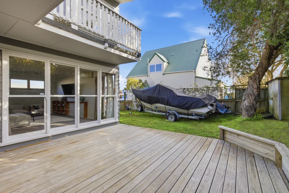 Photos of 69 Blockhouse Bay Road