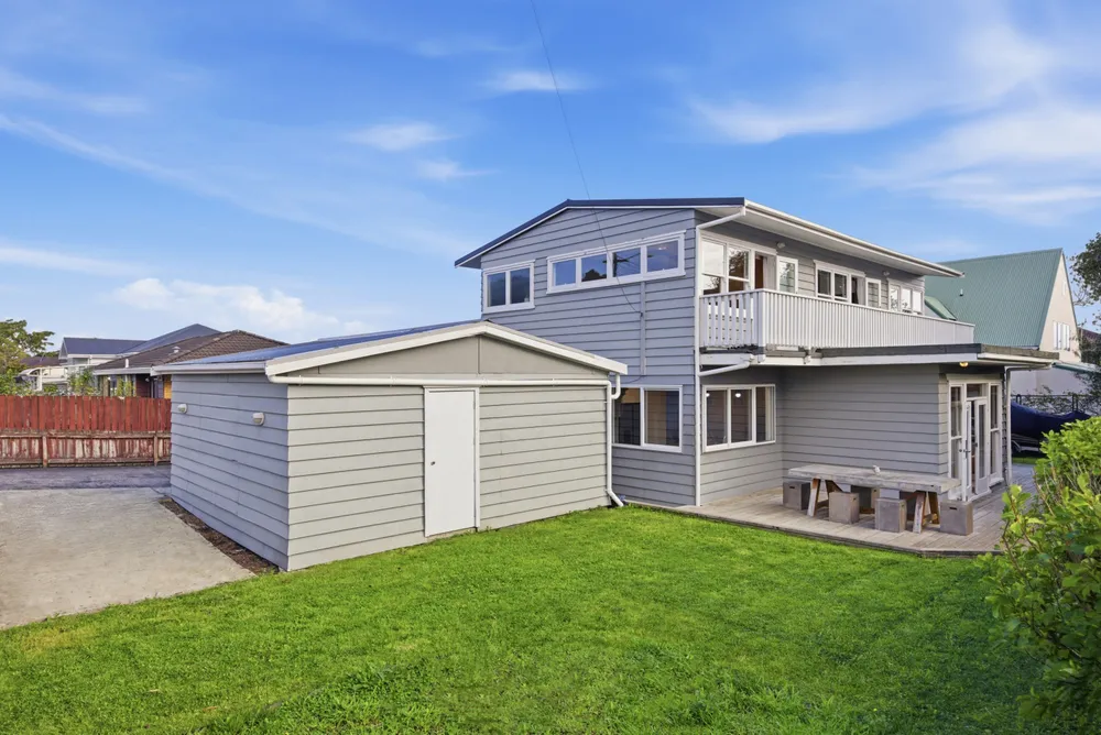 Photos of 69 Blockhouse Bay Road