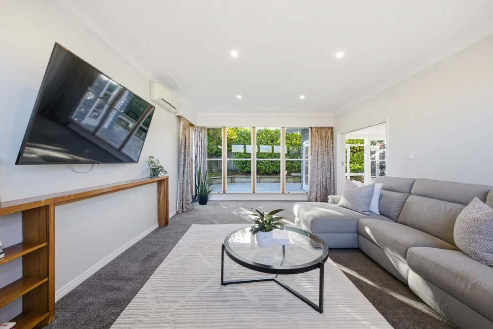 Photos of 69 Blockhouse Bay Road
