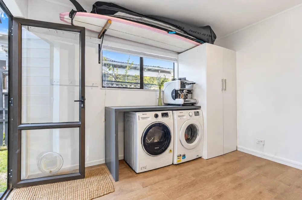 Photos of 34A Kenneth Avenue