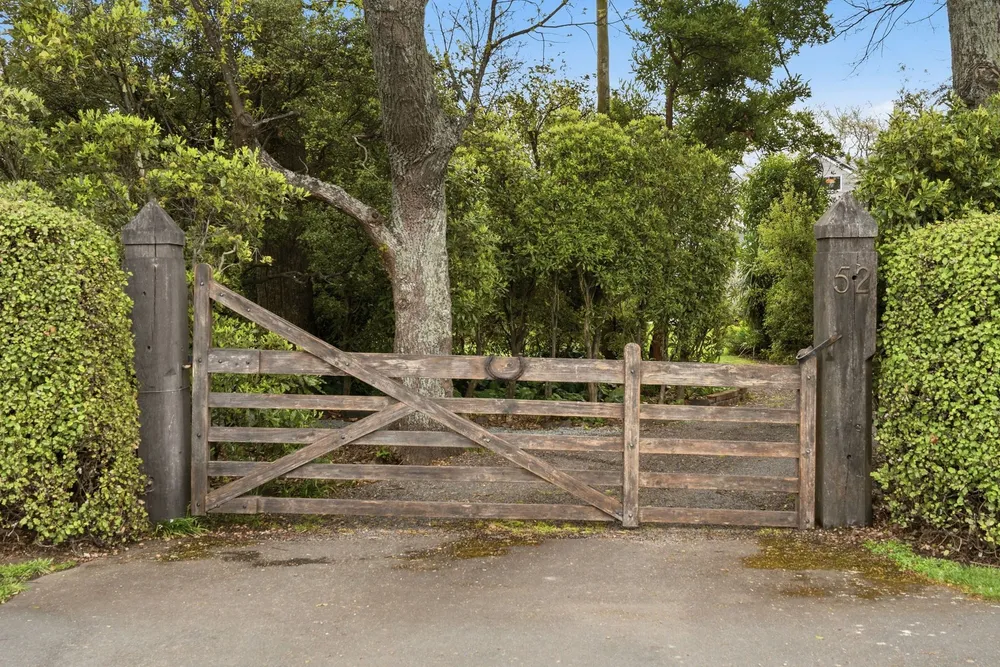 Photos of 52 Michaels Road
