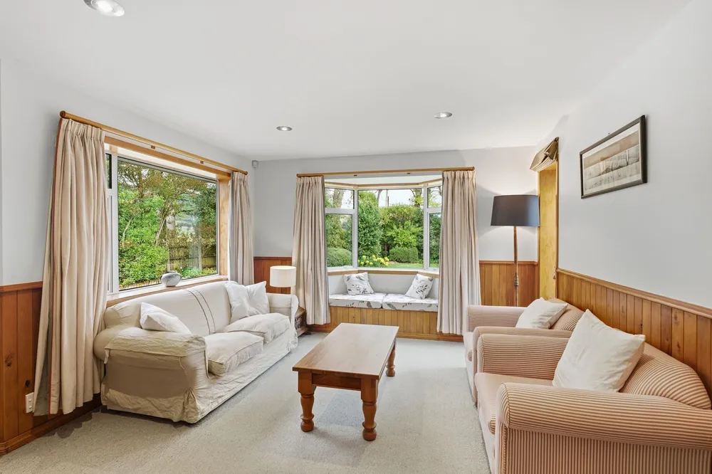 Photos of 52 Michaels Road