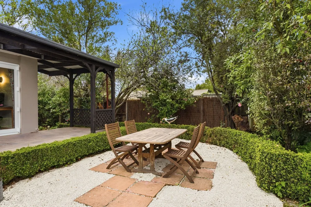 Photos of 52 Michaels Road