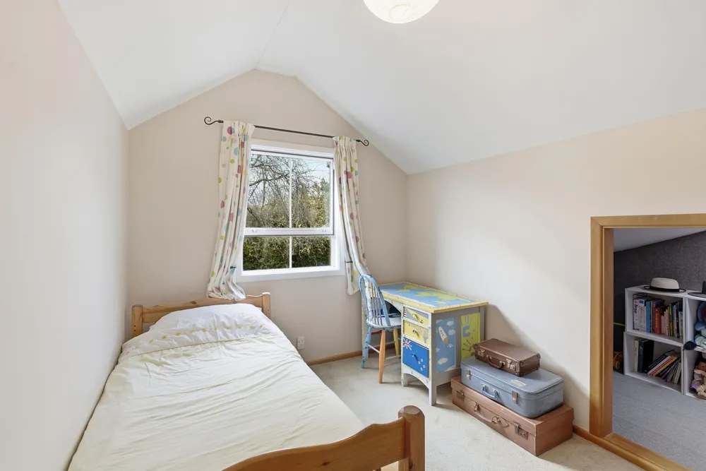 Photos of 52 Michaels Road