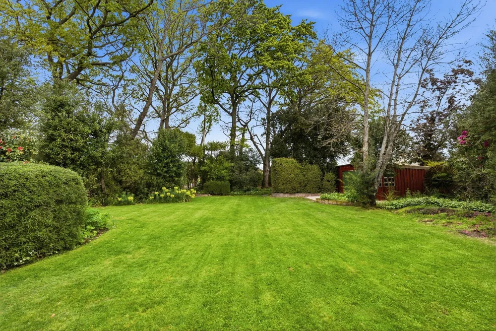 Photos of 52 Michaels Road