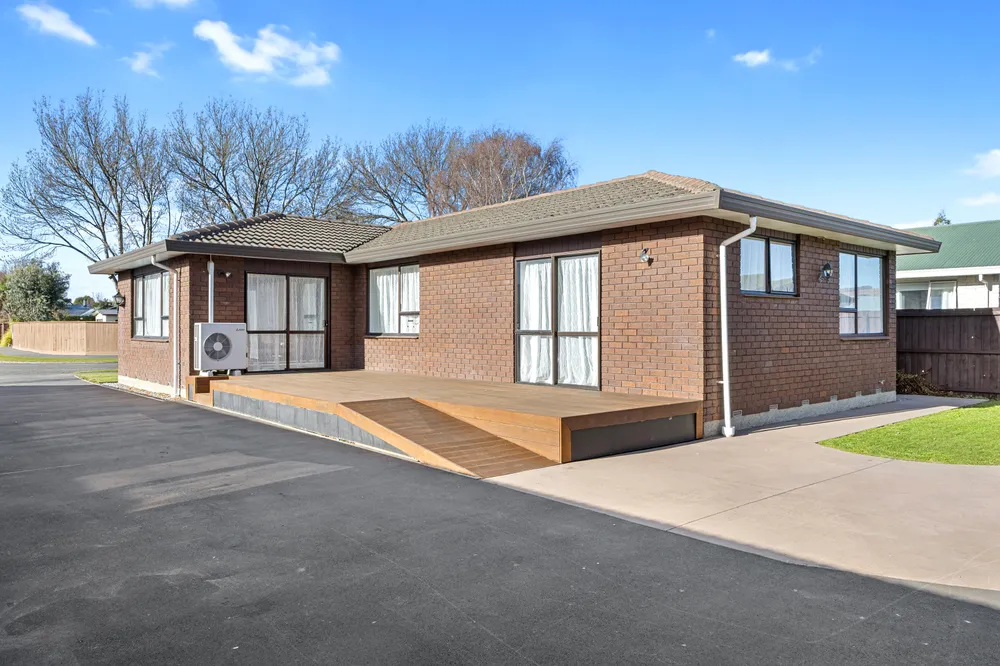 Photos of 31 Fusilier Street