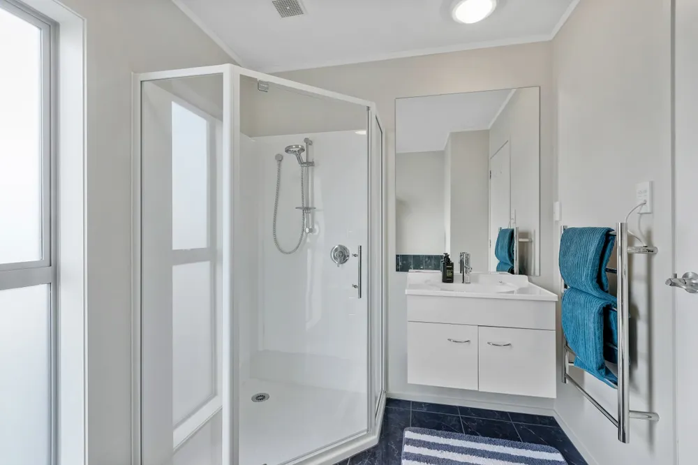 Photos of 34 Kedge Drive