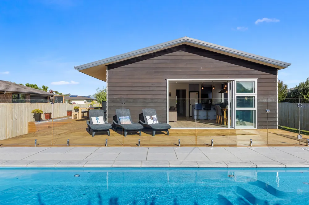 Photos of 34 Kedge Drive