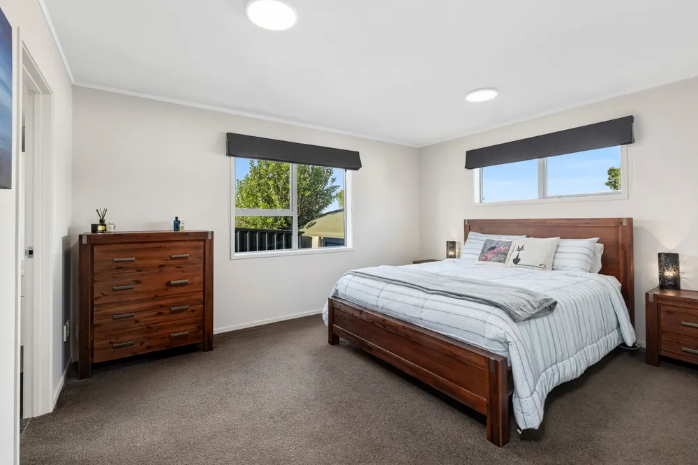 Photos of 34 Kedge Drive