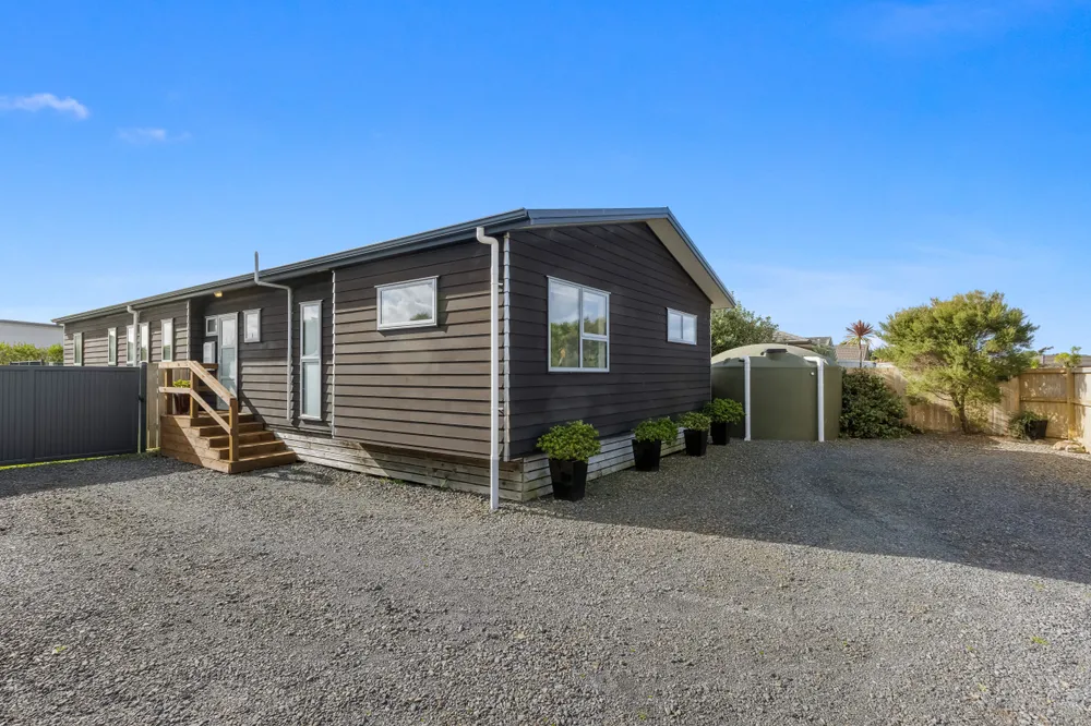 Photos of 34 Kedge Drive