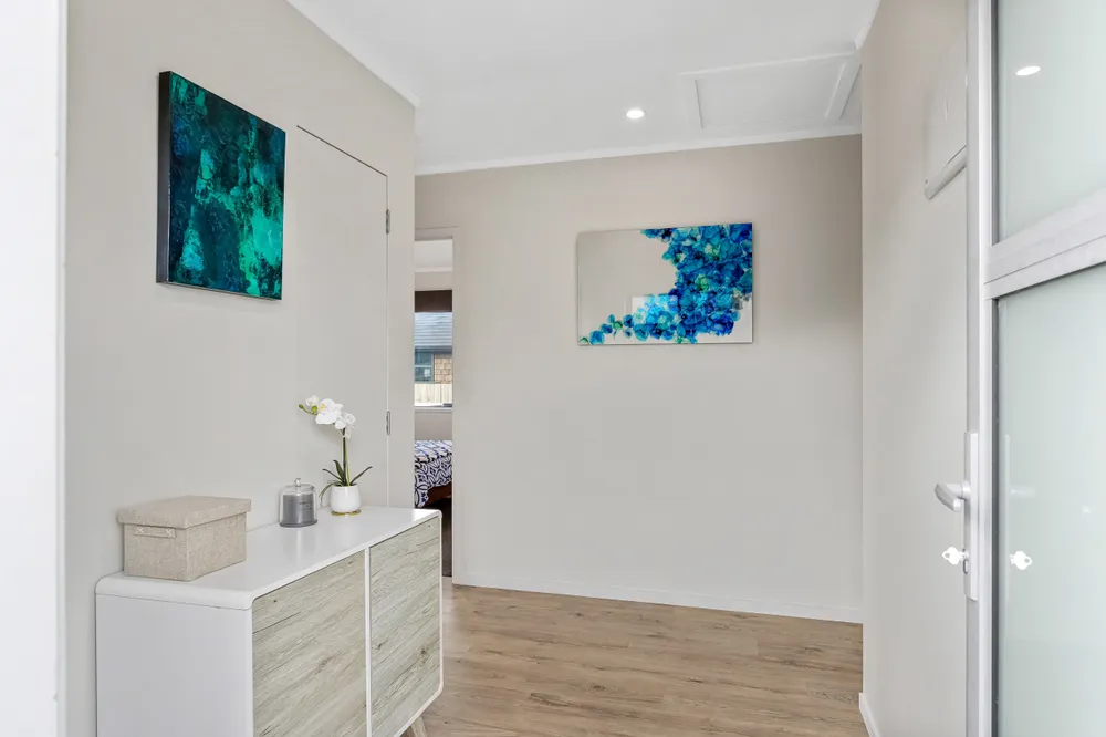 Photos of 34 Kedge Drive