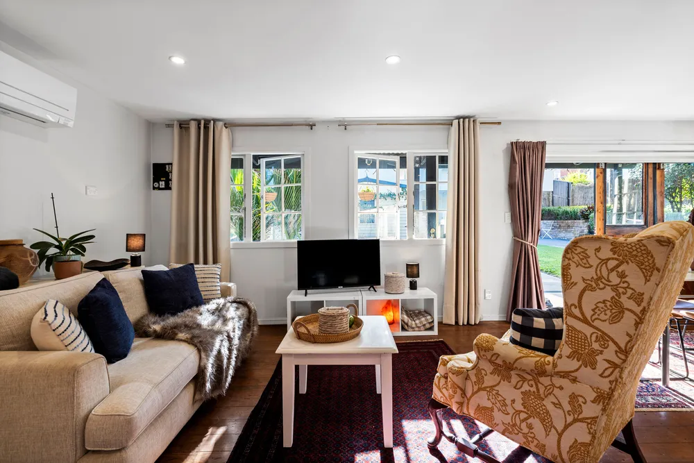 Photos of 38 Park Hill Road