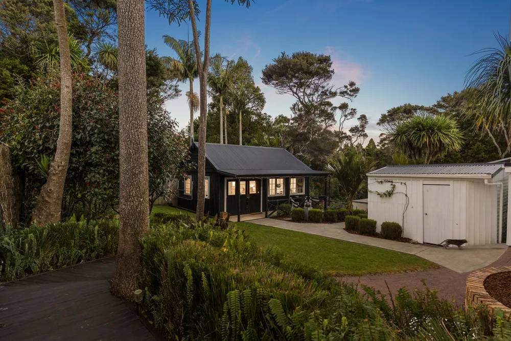 Photos of 38 Park Hill Road