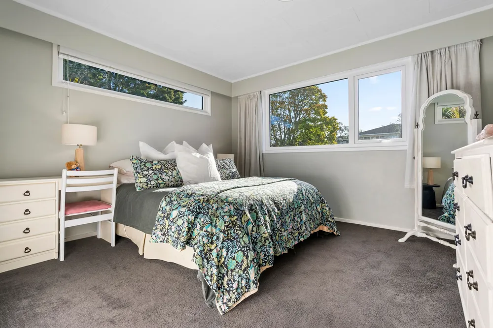 Photos of 38 Park Hill Road
