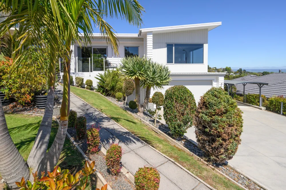 Photos of 43 Orion Drive