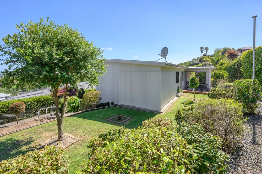 Photos of 43 Orion Drive