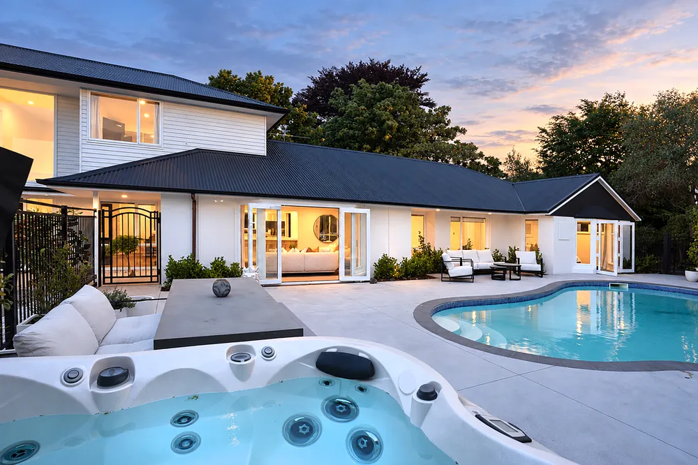 Photos of 12A Holmwood Road
