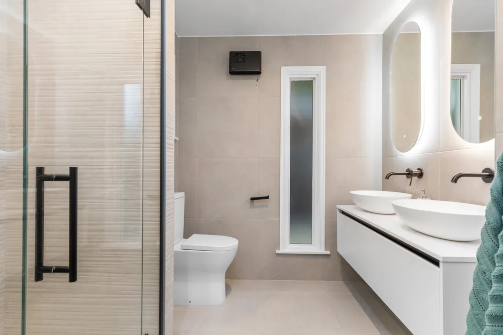 Photos of 12A Holmwood Road