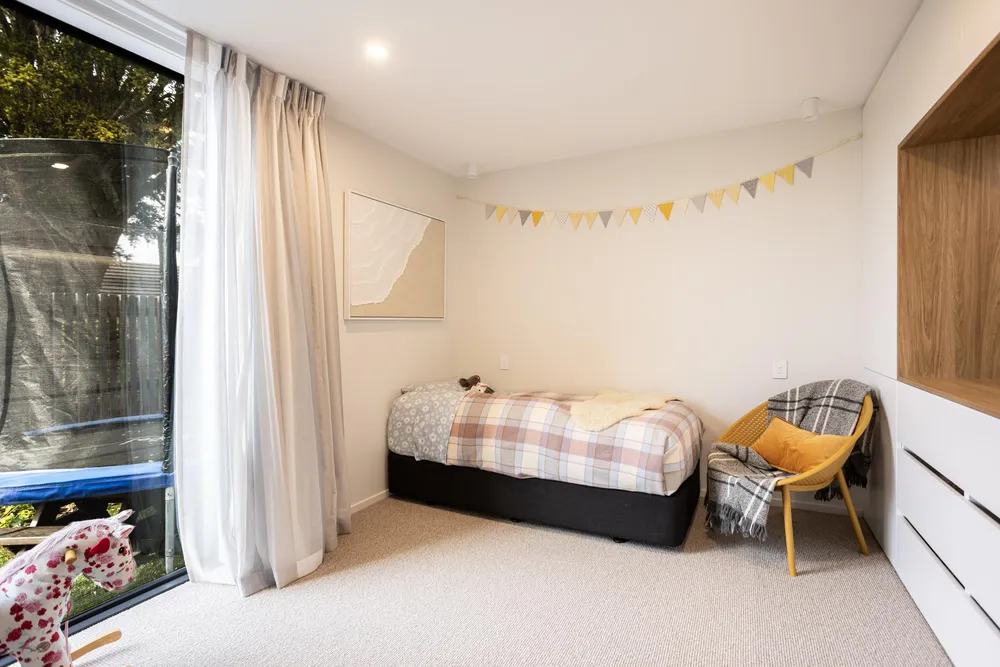 Photos of 106C Cannington Road