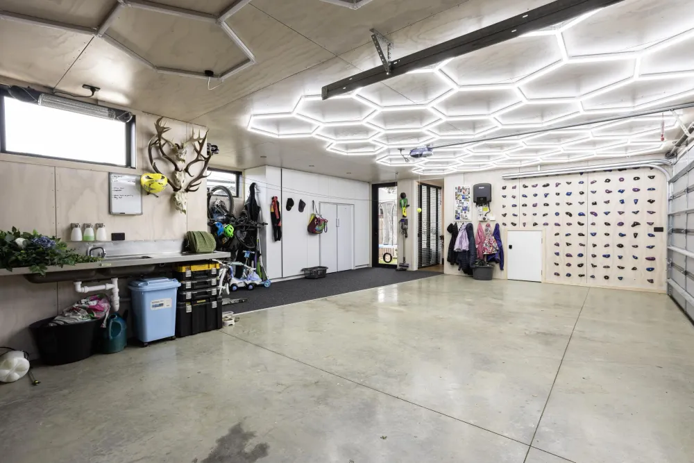 Photos of 106C Cannington Road