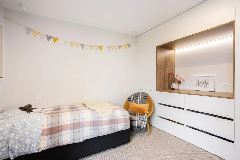 Photos of 106C Cannington Road