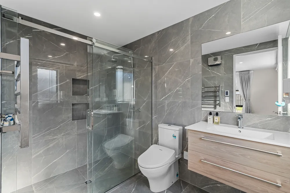 Photos of 88 Stationmasters Way
