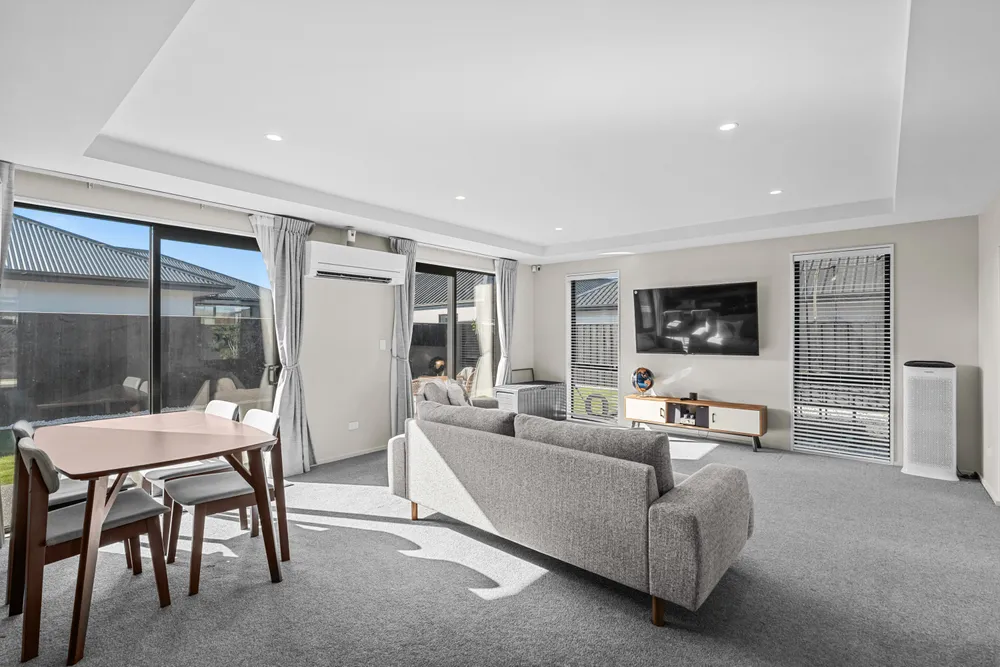 Photos of 88 Stationmasters Way